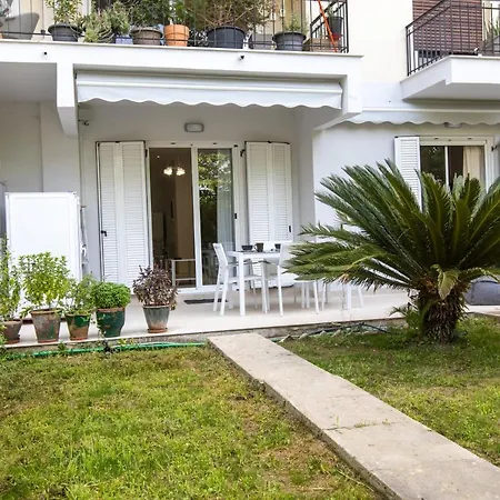 Apartment The Secret Garden Corfu (city)